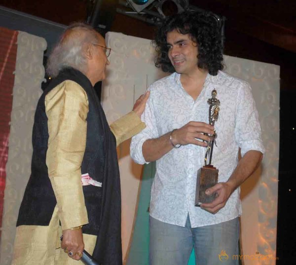 V Shantaram Awards 2009 