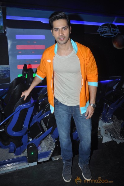 Varun Dhawan Launches Dark Roller Coaster Photos 