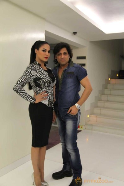 Veena Malik At Gujarati Gauravvanta Awards 