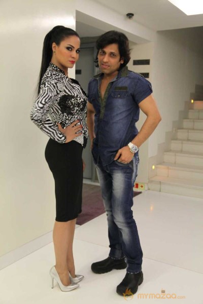 Veena Malik At Gujarati Gauravvanta Awards 