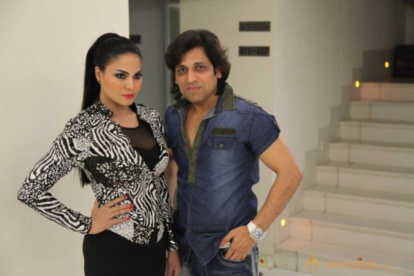 Veena Malik At Gujarati Gauravvanta Awards 