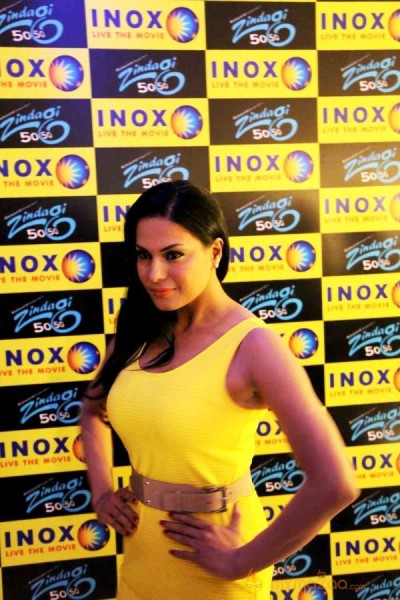Veena Malik promotion of movie Zindagi 5050 