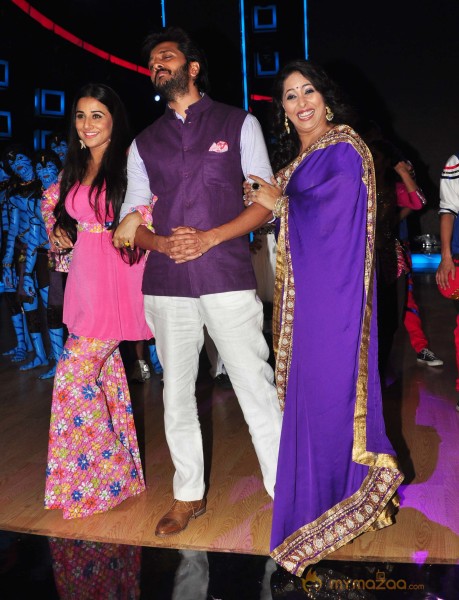 Vidya Balan & Emraan At India's Dancing Superstar 