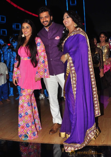 Vidya Balan & Emraan At India's Dancing Superstar 