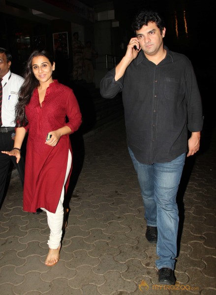 Vidya Balan Snapped At Special Screening of Ghanchakkar 