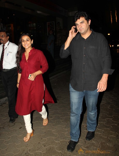 Vidya Balan Snapped At Special Screening of Ghanchakkar 