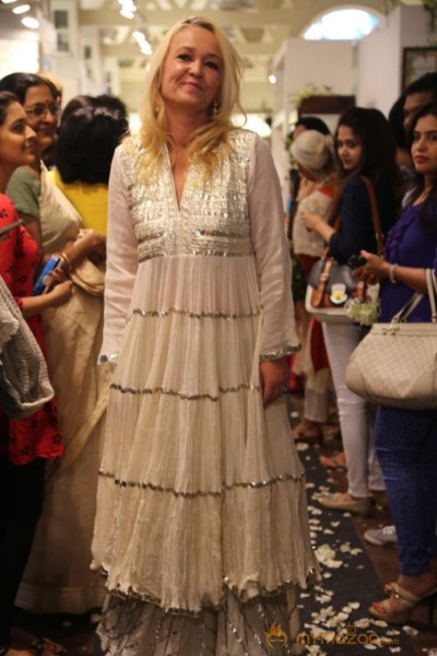 Wild Garden Tea Party Fashion Show Photos