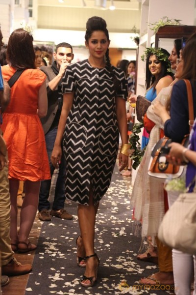 Wild Garden Tea Party Fashion Show Photos