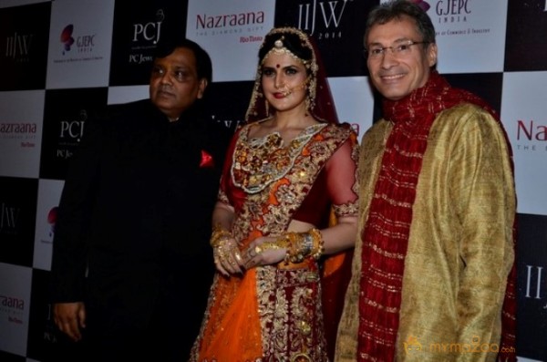 Zareen Khan at Iigj At Iijw 2014