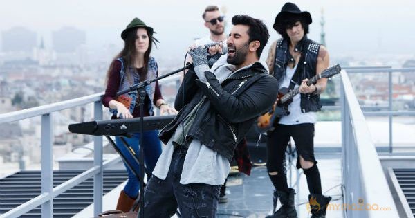 Ae Dil Hai Mushkil - Ranbir Kapoor, Anushka Sharma, Aishwarya Rai Bachchan Photos 
