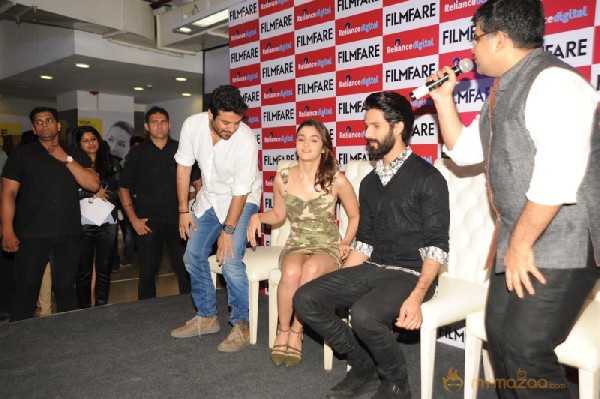 Alia Bhatt Saahid Kapoor Shaandaar Photos