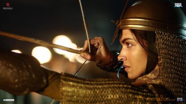 Bajiraomastani Movie First Look Photos
