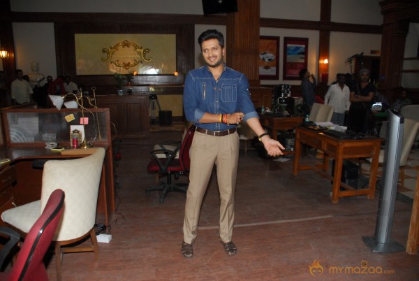 Bank Chor Movie Onlocation Stills 