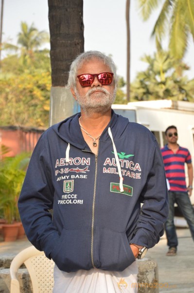Gun Pe Done Movie Onlocation Photos 
