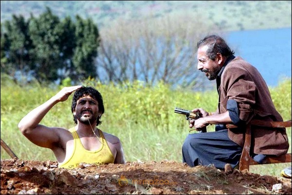 Ishqiya Movie Stills