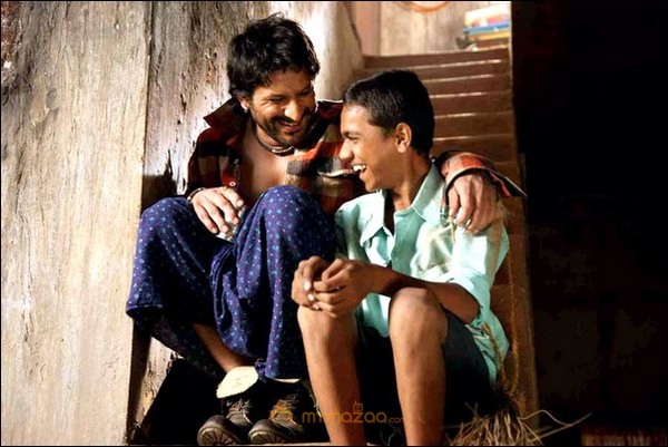 Ishqiya Movie Stills