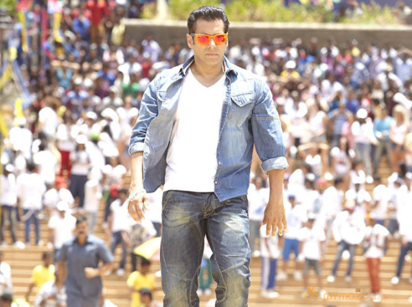 Jai Ho Movie Stills 