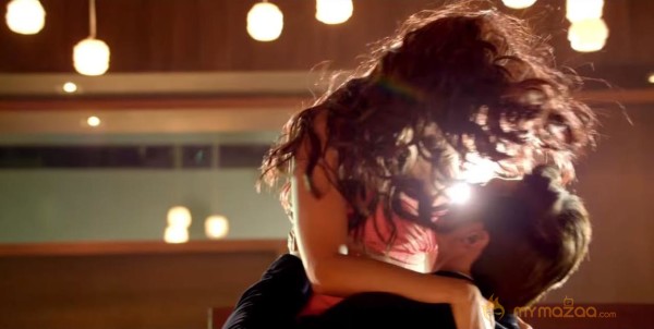 Karan Singh romance with Daisy Shah hot photos