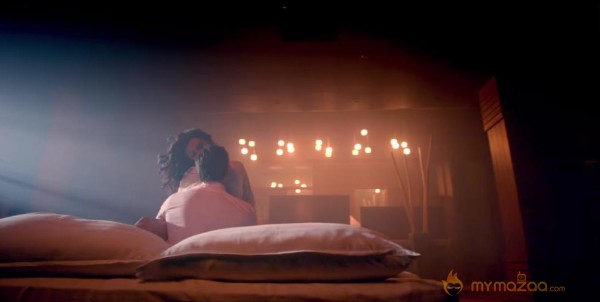 Karan Singh romance with Daisy Shah hot photos