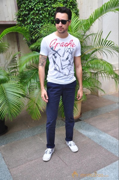 Katti Batti Movie pramotions photos