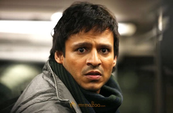 Kurbaan 2009 Movie Stills