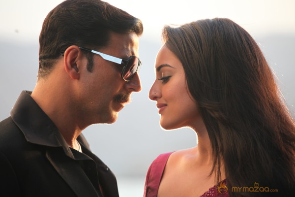 Once Upon a time in Mumbai-Dobara Movie Stills 