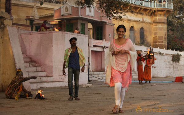Raanjhanaa Movie Stills 