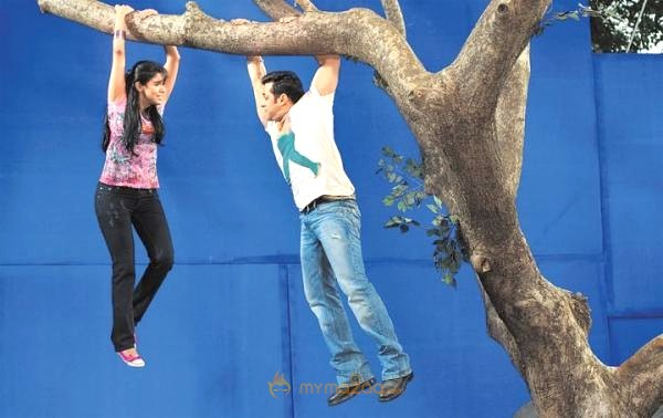 Ready Movie Pic
