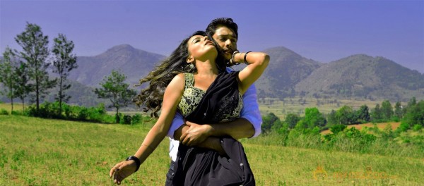 Where is Vidya Balan movie latest stills