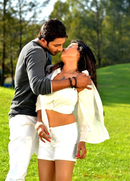 Where is Vidya Balan movie latest stills