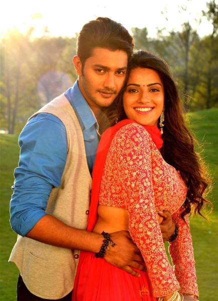 Where is Vidya Balan movie latest stills