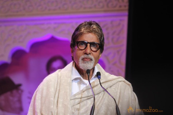 Amitabh Bachchan- Raj Thackeray at MNS 7th Anniversary Photos 