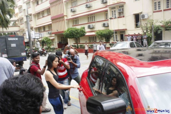 Shahid Kapoor, Mira Rajput at Gym Photos 