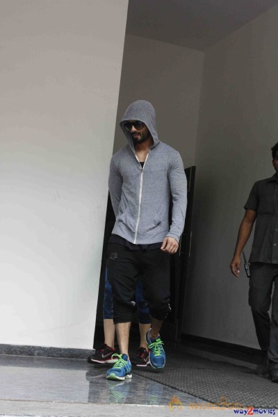 Shahid Kapoor, Mira Rajput at Gym Photos 
