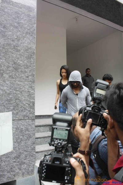 Shahid Kapoor, Mira Rajput at Gym Photos 