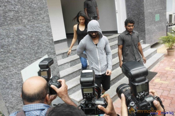 Shahid Kapoor, Mira Rajput at Gym Photos 