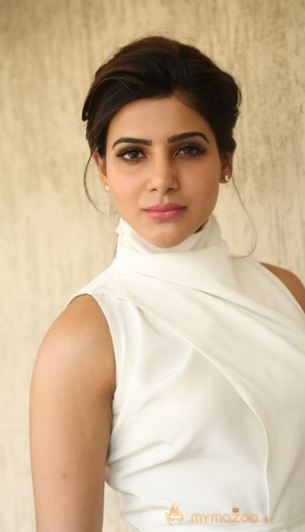 Cute Samantha Latest Photos