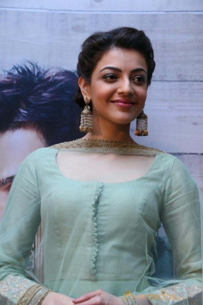 Kajal Agarwal Latest Cute Stills !