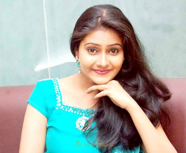 Nandagi Stills