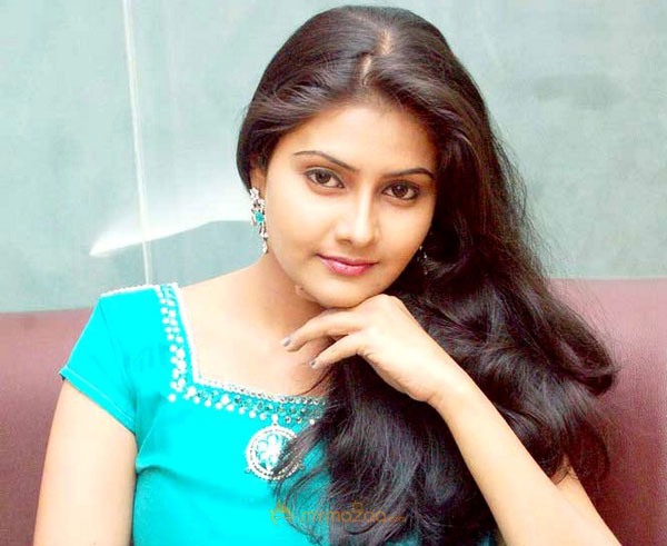 Nandagi Stills