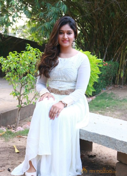 Poonam Bajwa's Muthina Kathirika Movie Still