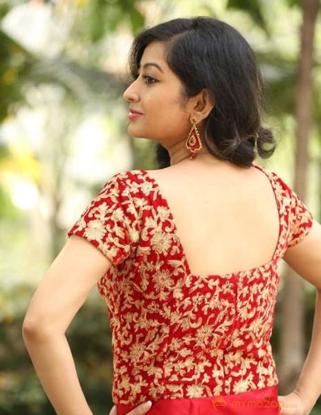 Tamil Actress Tejaswini Hot Photoshoot on Gagra