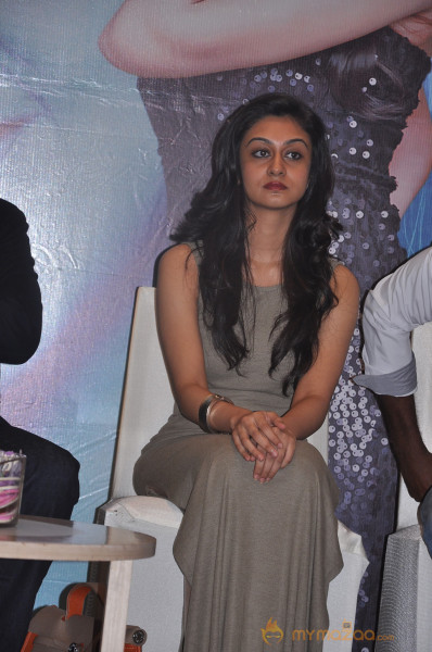 Actress Aishwarya Arjun Press Meet 