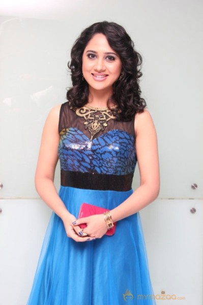 Actress Mia George Latest Photos