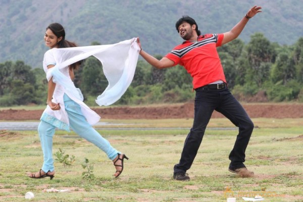 Angali Pangali Tamil Movie Stills