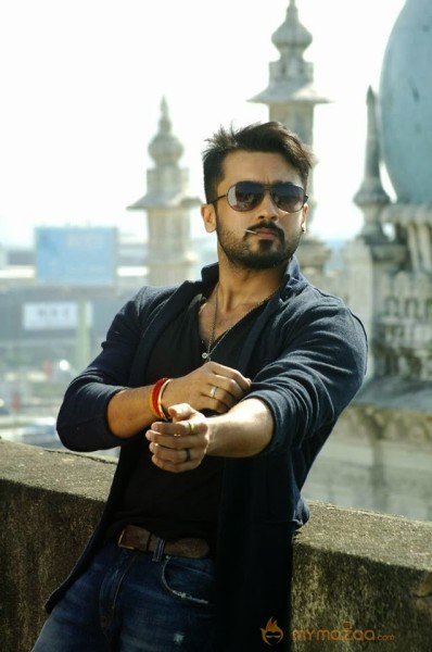 Anjaan Movie Samantha And Surya Stills