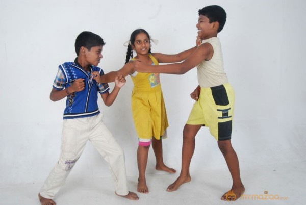 Anjali Anniyan Matrum Pasanga Movie Stills