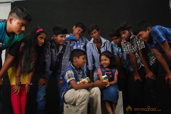 Anjali Anniyan Matrum Pasanga Movie Stills