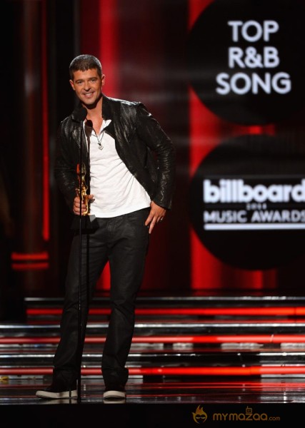 BBMA Red Carpet Arrivals Photos-Billboard Awards 2014