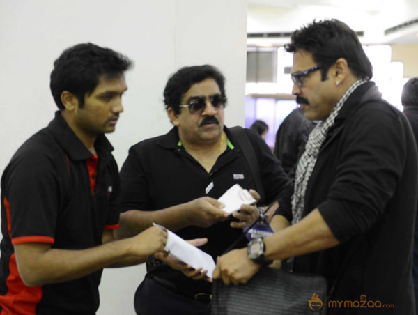 CCL 3 Tolly Wariors Arrive In Kolkata Photos